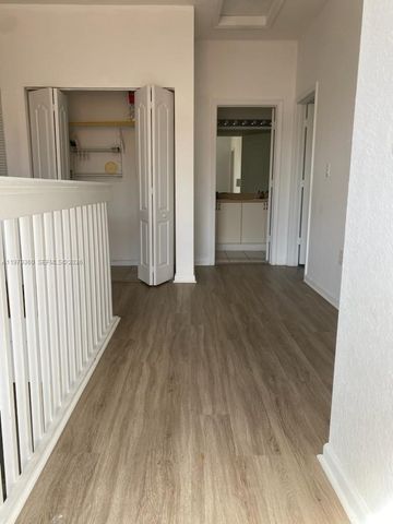 3760 NE 9th Ct, Homestead, FL 33033