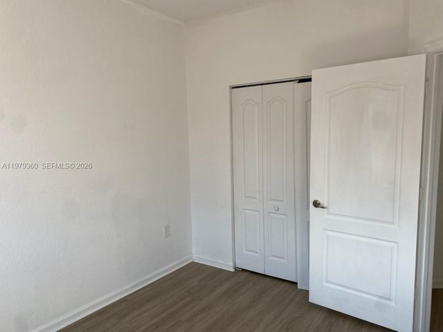 3760 NE 9th Ct, Homestead, FL 33033