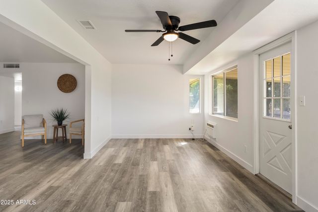 10927 W PEORIA Avenue, Sun City, AZ 85351