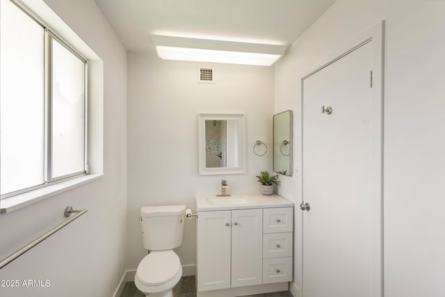 10927 W PEORIA Avenue, Sun City, AZ 85351