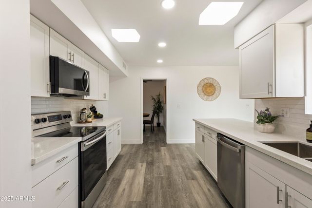 10927 W PEORIA Avenue, Sun City, AZ 85351