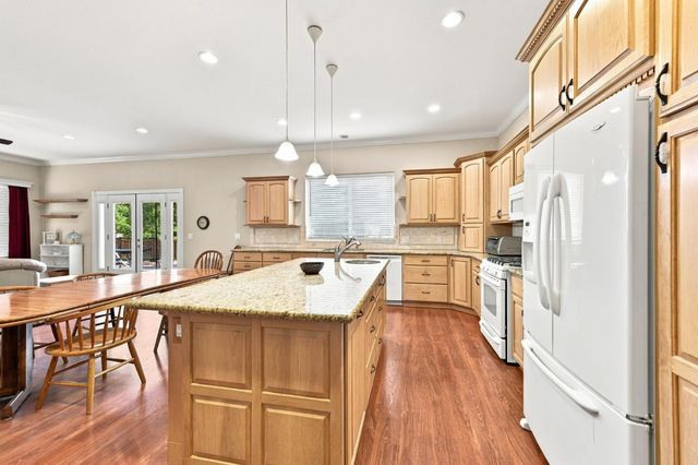 3422 Marshall Ave, Carmichael, CA 95608