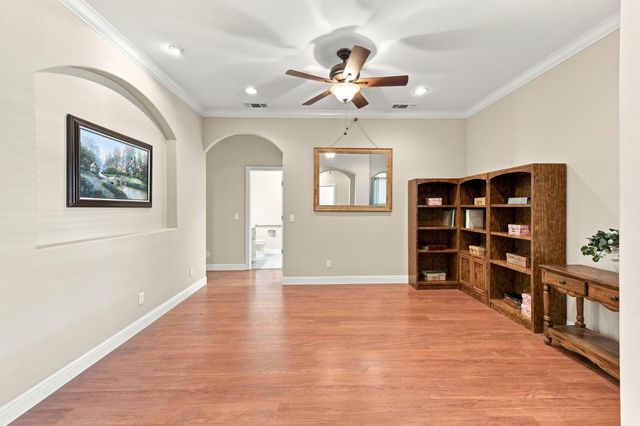 3422 Marshall Ave, Carmichael, CA 95608
