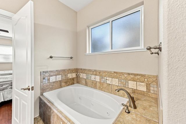 3422 Marshall Ave, Carmichael, CA 95608