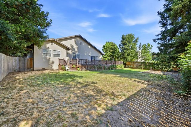 3422 Marshall Ave, Carmichael, CA 95608