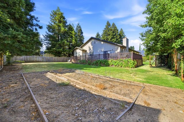 3422 Marshall Ave, Carmichael, CA 95608