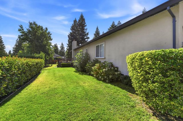 3422 Marshall Ave, Carmichael, CA 95608