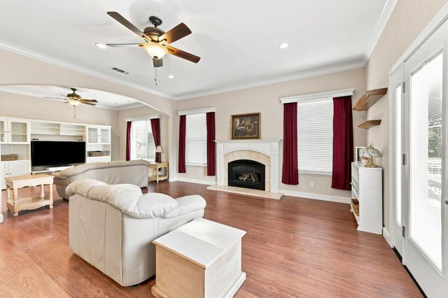 3422 Marshall Ave, Carmichael, CA 95608