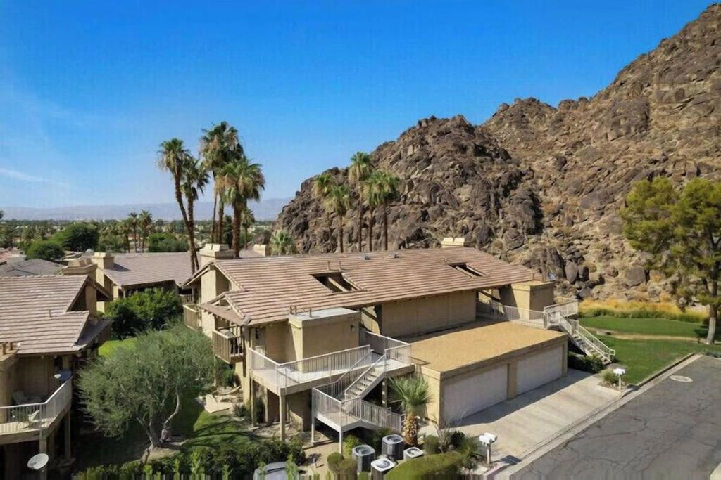 46568 Arapahoe Drive A, Indian Wells, CA 92210