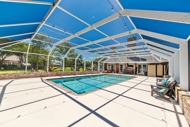 114 Bocage Dr, Houma, LA 70360