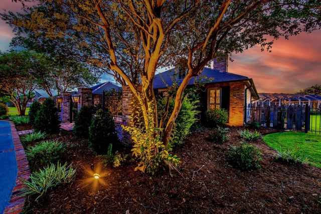 114 Bocage Dr, Houma, LA 70360