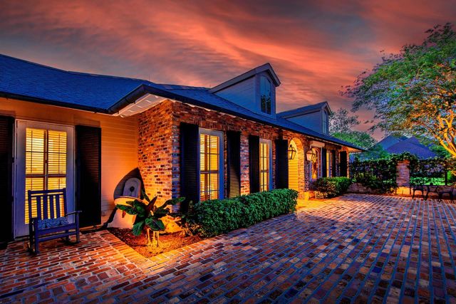 114 Bocage Dr, Houma, LA 70360