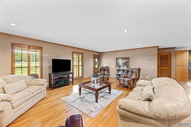 5464 County Road 1545, Cullman, AL 35058