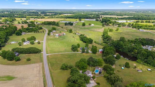 5464 County Road 1545, Cullman, AL 35058