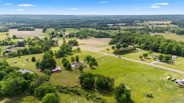 5464 County Road 1545, Cullman, AL 35058