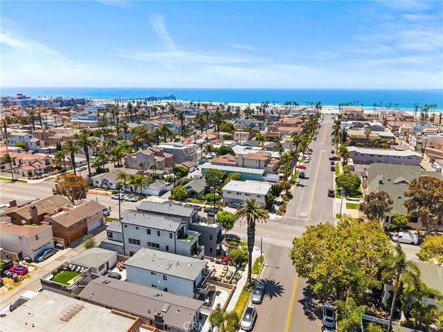 404 10th Street, Huntington Beach, CA 92648