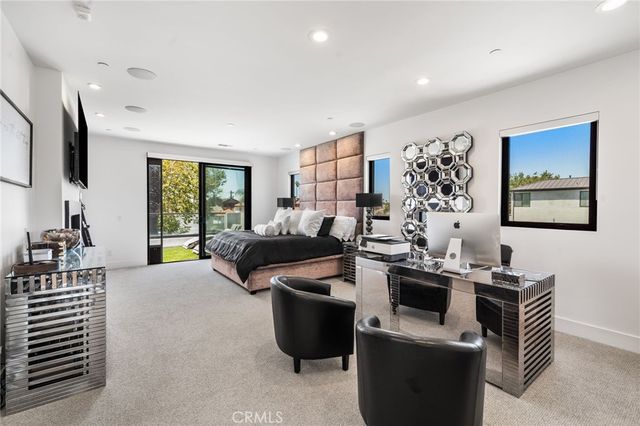 404 10th Street, Huntington Beach, CA 92648