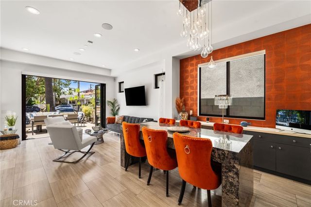404 10th Street, Huntington Beach, CA 92648