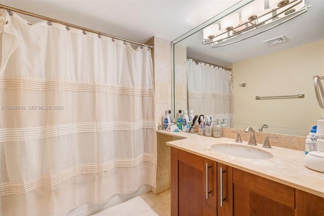 9499 Collins Ave 607, Surfside, FL 33154