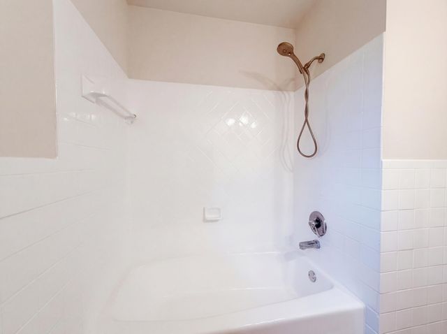 932 Jefferson Avenue, Saint Paul, MN 55102