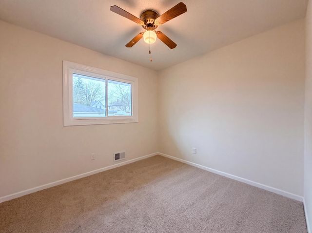 932 Jefferson Avenue, Saint Paul, MN 55102