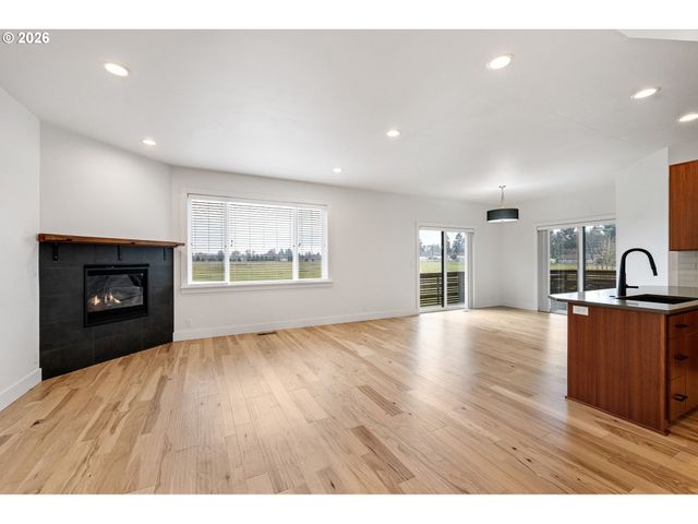 3340 Zane Ln, Eugene, OR 97404