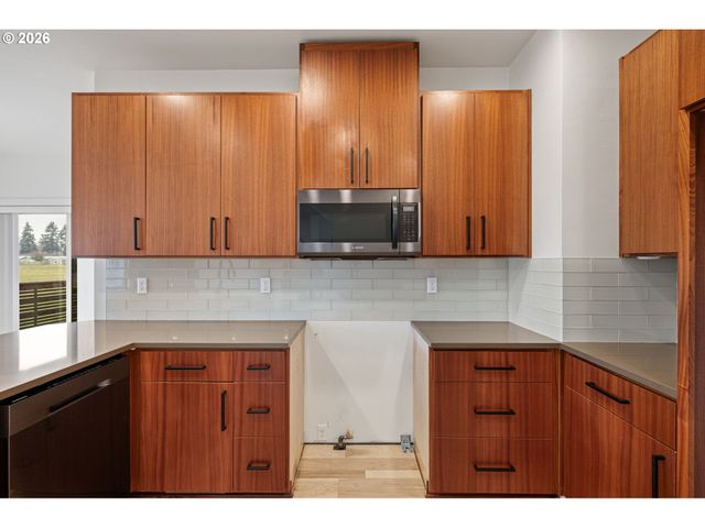 3340 Zane Ln, Eugene, OR 97404