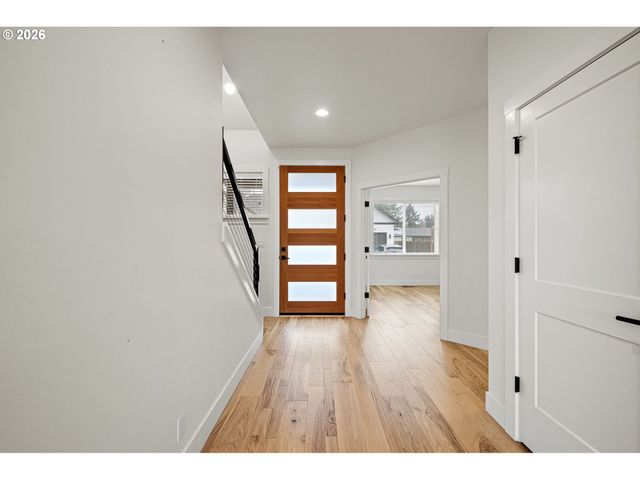 3340 Zane Ln, Eugene, OR 97404