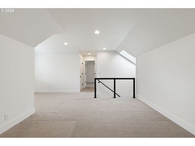 3340 Zane Ln, Eugene, OR 97404