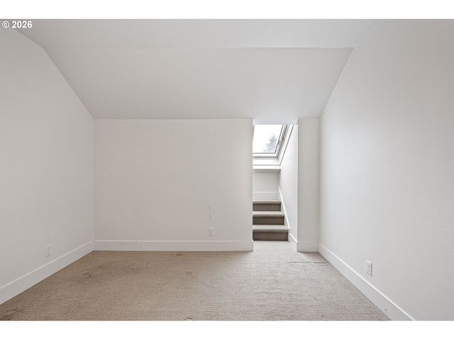 3340 Zane Ln, Eugene, OR 97404