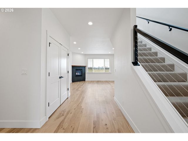 3340 Zane Ln, Eugene, OR 97404