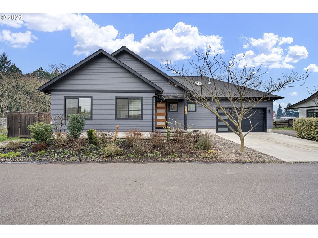 3340 Zane Ln, Eugene, OR 97404