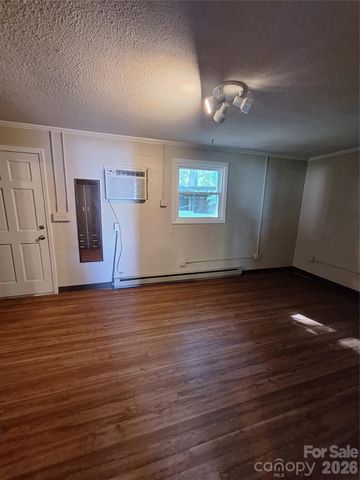 14623 Lucia Riverbend Highway, Stanley, NC 28164