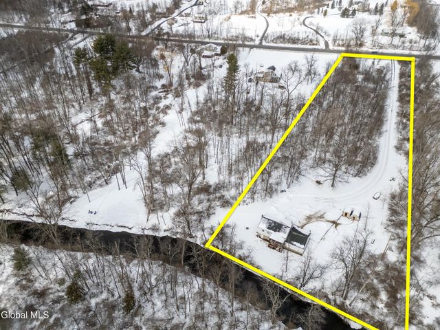 978 New York 29, Saratoga Springs, NY 12866