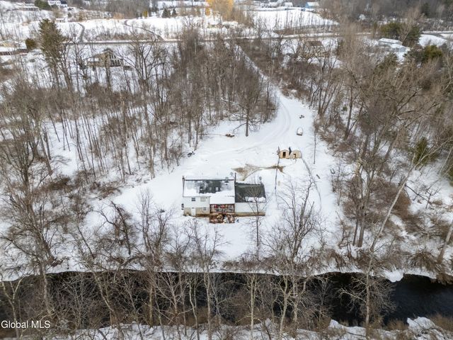 978 New York 29, Saratoga Springs, NY 12866