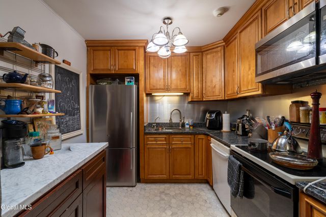 978 New York 29, Saratoga Springs, NY 12866