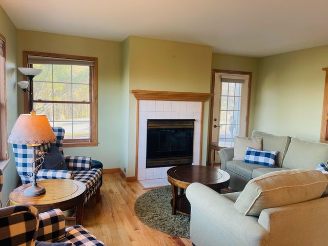 1551 S Donnybrook Road, Suttons Bay Twp, MI 49682