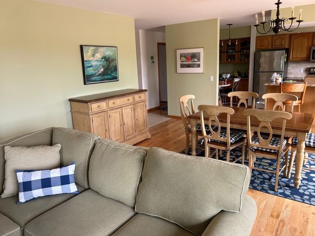 1551 S Donnybrook Road, Suttons Bay Twp, MI 49682