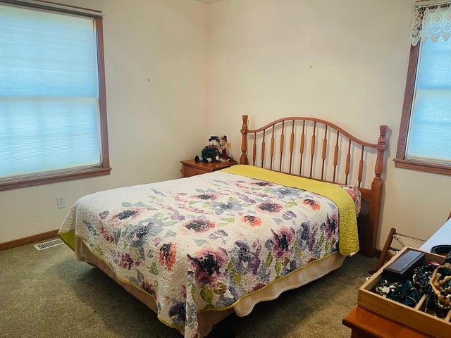 1551 S Donnybrook Road, Suttons Bay Twp, MI 49682