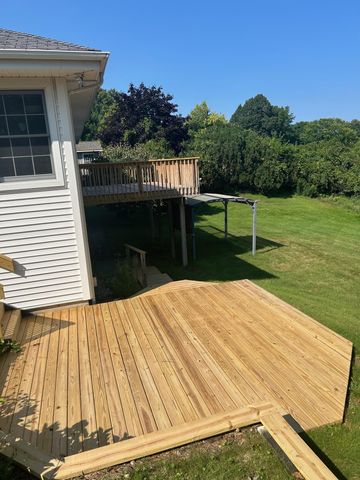 1551 S Donnybrook Road, Suttons Bay Twp, MI 49682