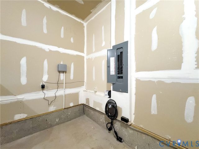 5849 Hereld Green Dr, Chesterfield, VA 23832
