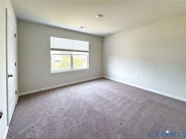 5849 Hereld Green Dr, Chesterfield, VA 23832