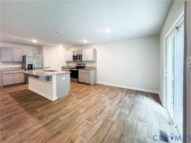 5849 Hereld Green Dr, Chesterfield, VA 23832