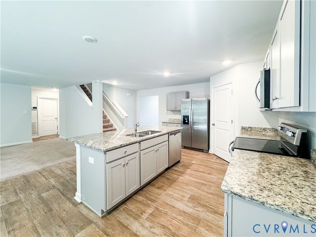 5849 Hereld Green Dr, Chesterfield, VA 23832