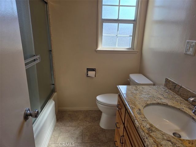 20026 Lull, Winnetka, CA 91306