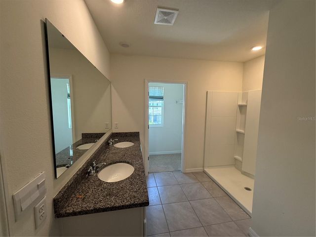 11106 AMBER RIDGE DRIVE, Zellwood, FL 32798