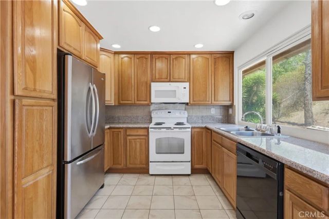 23616 Soresina, Laguna Hills, CA 92653