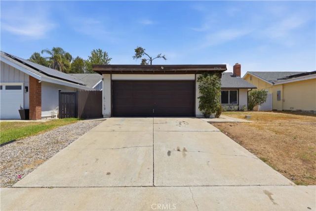 23616 Soresina, Laguna Hills, CA 92653