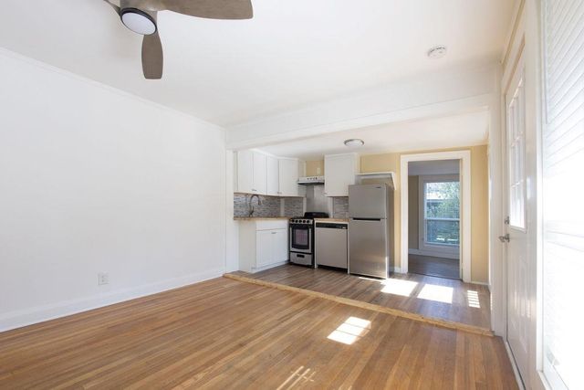 1115 Enfield RD C, Austin, TX 78703