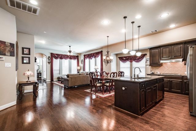 20050 Mitchell Cove Drive, Porter, TX 77365